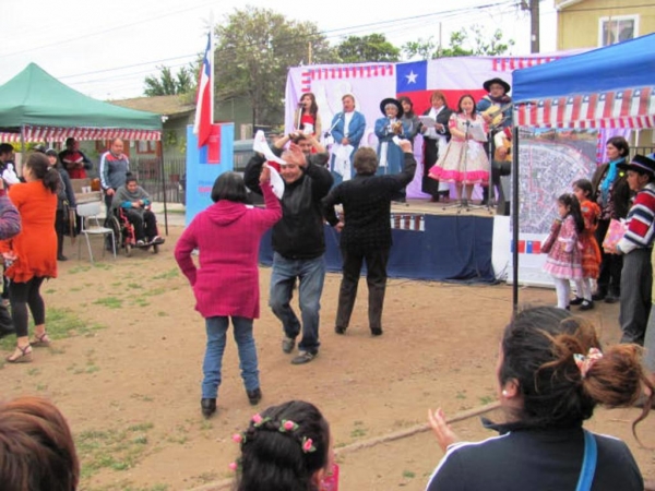 Programa Quiero Mi Barrio: Vecinos de Las Lomas celebraron “18 chico”