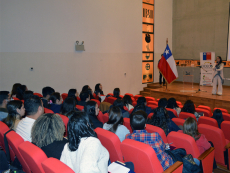 Seminario organizado por Programa Chile Crece Contigo se realiza en MUSA