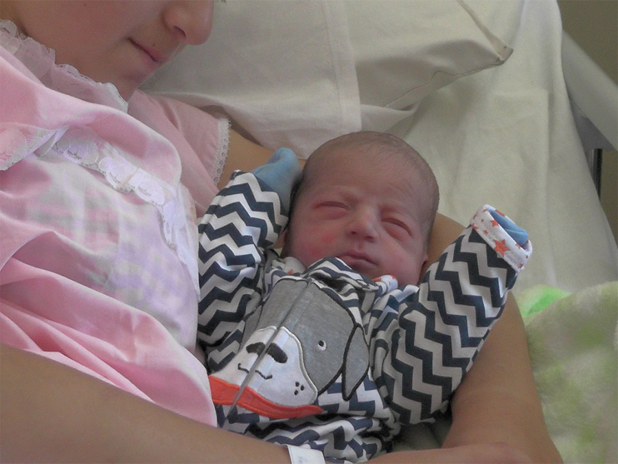 Primer sanantonino del 2019 nació a las 02.50 horas del 1 de enero