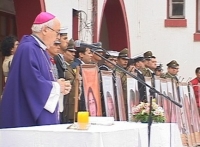 Obispo Enrique Troncoso oficio misa para recordar victimas de la tragedia de Autopista del Sol