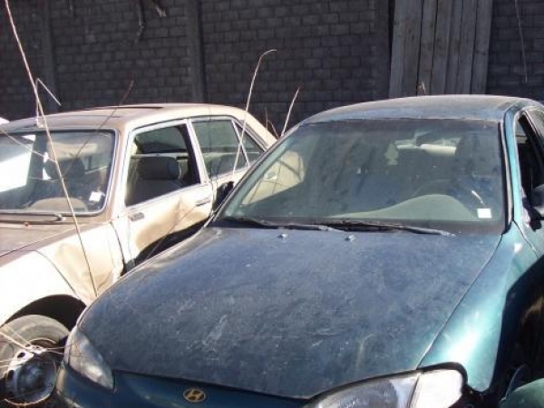 Llaman a dueños de automóviles abandonados, antes de rematarlos