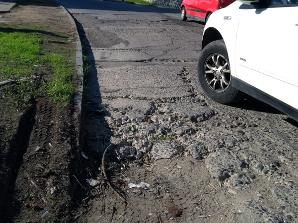 Municipio San Antonio tapa “Baches” con casi $100 Millones