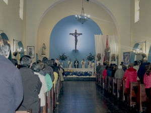 Con emotiva Misa Solemne San Antonio celebra a su santo patrono