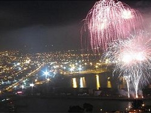 20 minutos durarán fuegos artificiales en en San Antonio