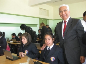 Inauguran año académico en liceo de excelencia Instituto Bicentenario