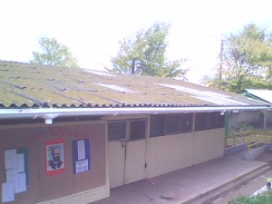 Reposición cubiertas y ventanas Escuela Pedro Viveros Ormeño