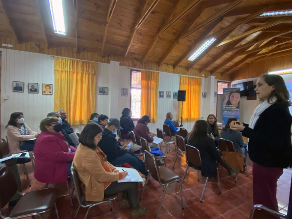 Organizaciones Comunitarias conocen más sobre el Sistema Previsional Chileno