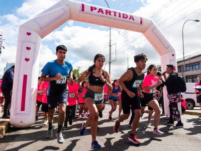 Gran &eacute;xito tuvo la &ldquo;Corrida por la Concientizaci&oacute;n del C&aacute;ncer de Mamas&rdquo; en San Antonio