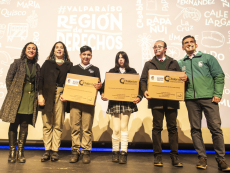 Programa de entrega de computadores beneficia a 23 estudiantes del 40% m&aacute;s vulnerable