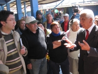 Sindicato solicito apoyo en mejorar antes de temporada estival Alcalde Omar Vera realizó visita a mercado Esfuerzo