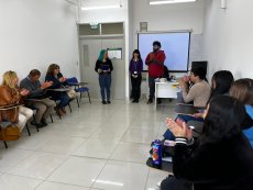 Funcionarios municipales se capacitan en bienestar emocional y atenci&oacute;n de p&uacute;blico desde un enfoque inclusivo